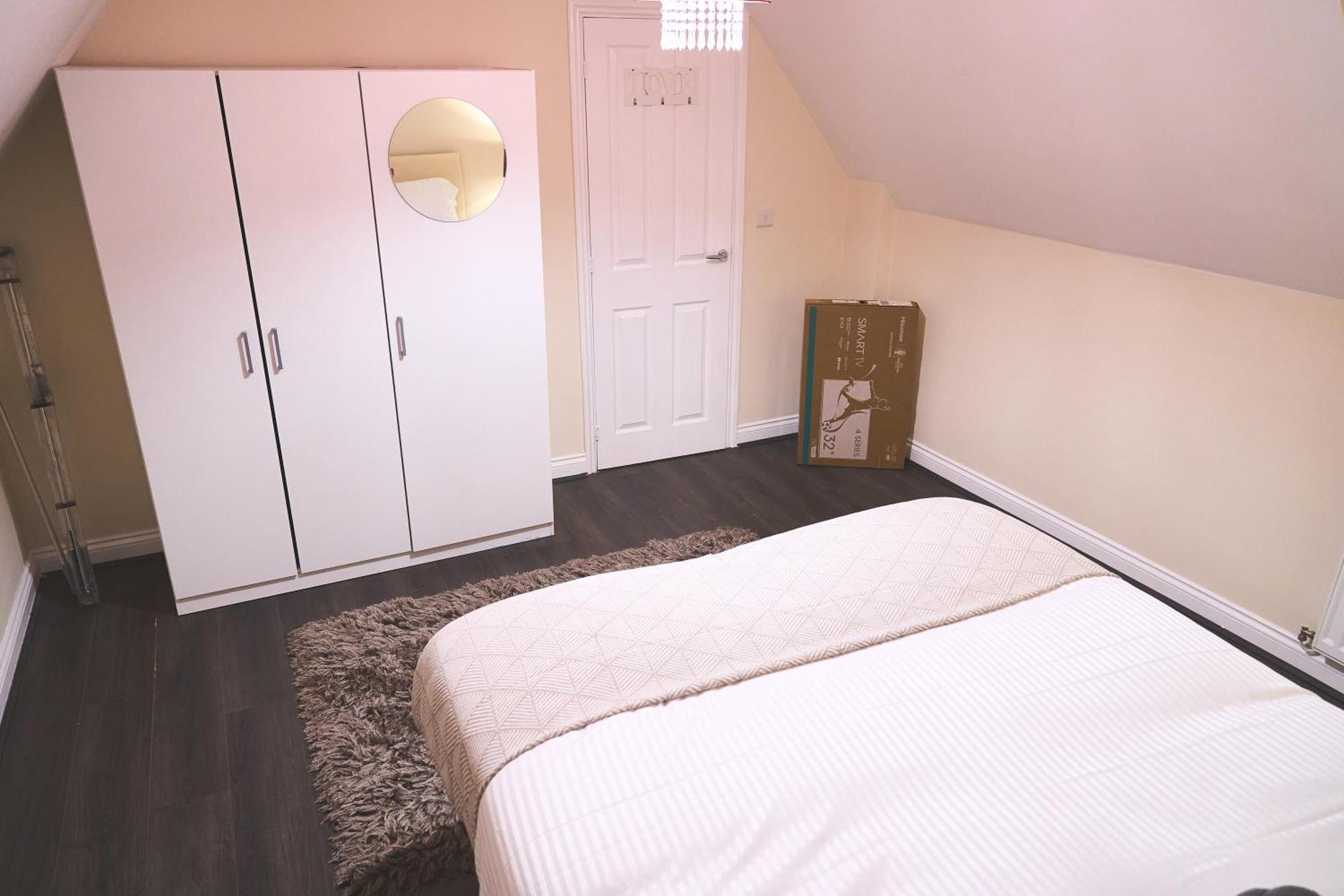 F&fs Homestay Nuneaton