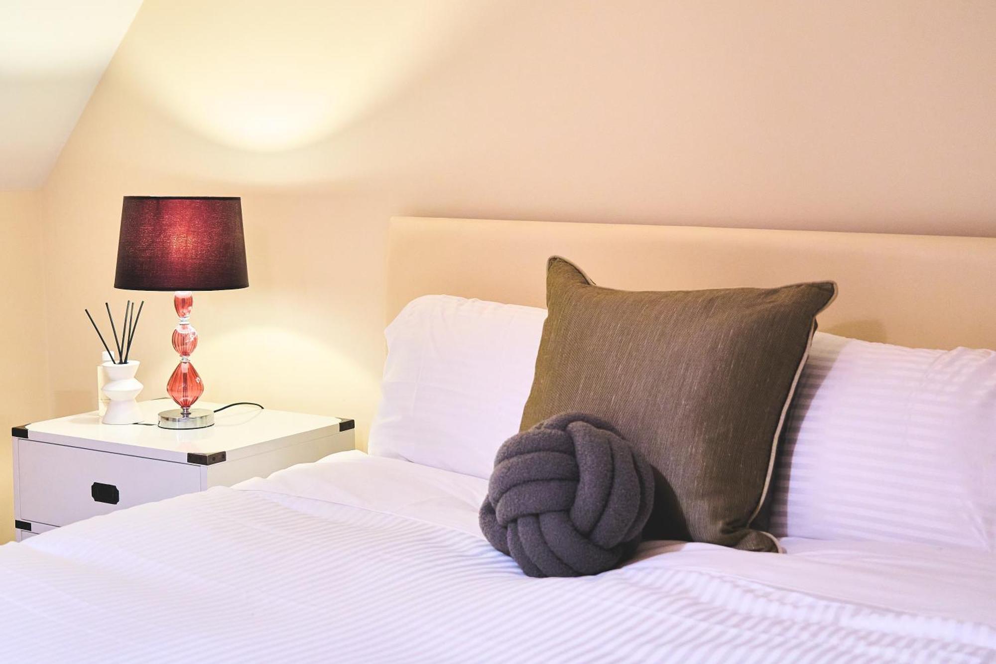 F&fs Homestay Nuneaton