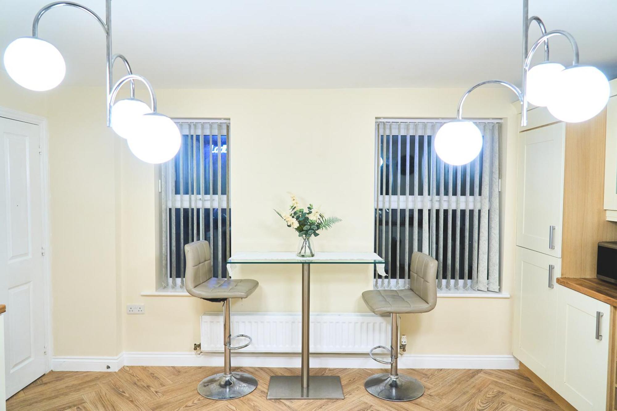 F&fs Homestay Nuneaton